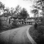 Entrance to Crowhurst, the summer cottage built on the water after the stable and farm had been established